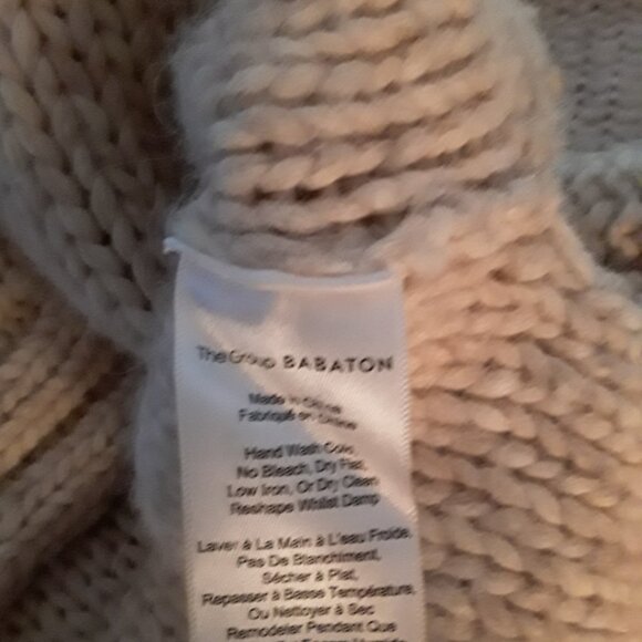 Merino Wool and Alpaca Sweater - Picture 9 of 9